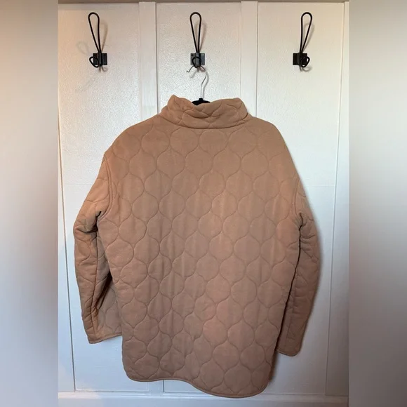 Women’s Time and Tru Khaki Quilted Jacket Size Medium - Picture 2 of 6